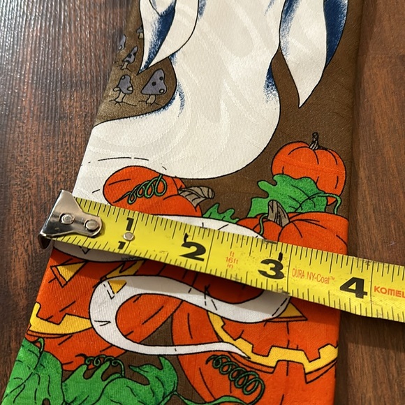 Novelties Hallmark Cards MMG Halloween Pumpkin Ghost Holiday Neck Tie, USA made - Picture 8 of 10